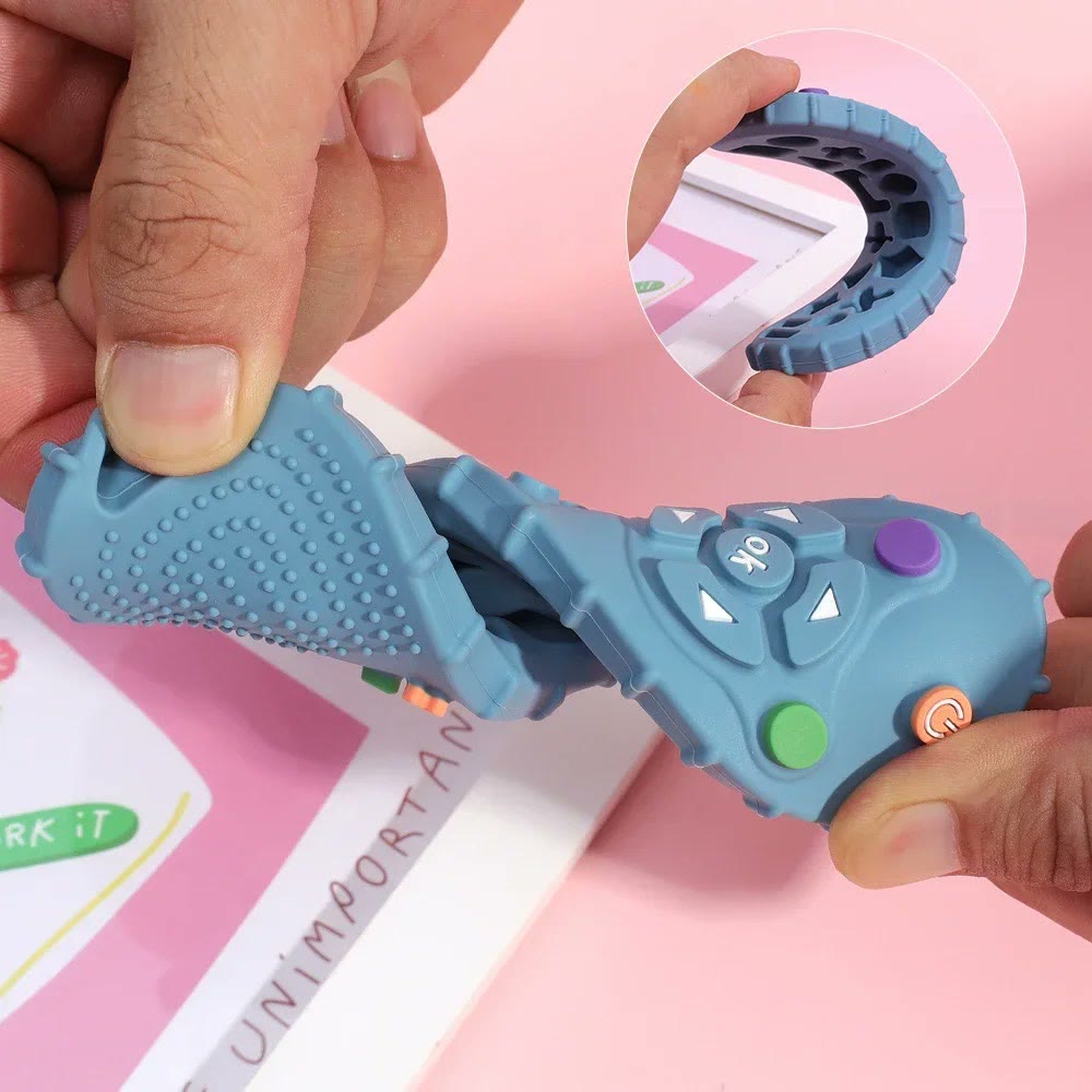 ClikiBaby es de silicona flexible