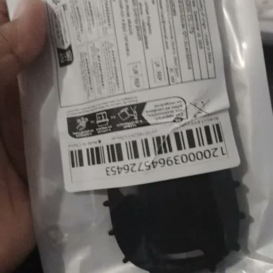 Foto real de una compradora